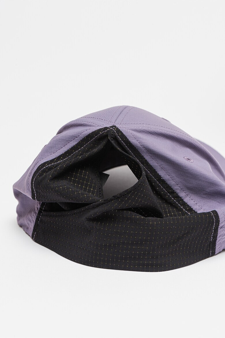 The North Face Двуцветна шапка Horizon - Pepit.bg