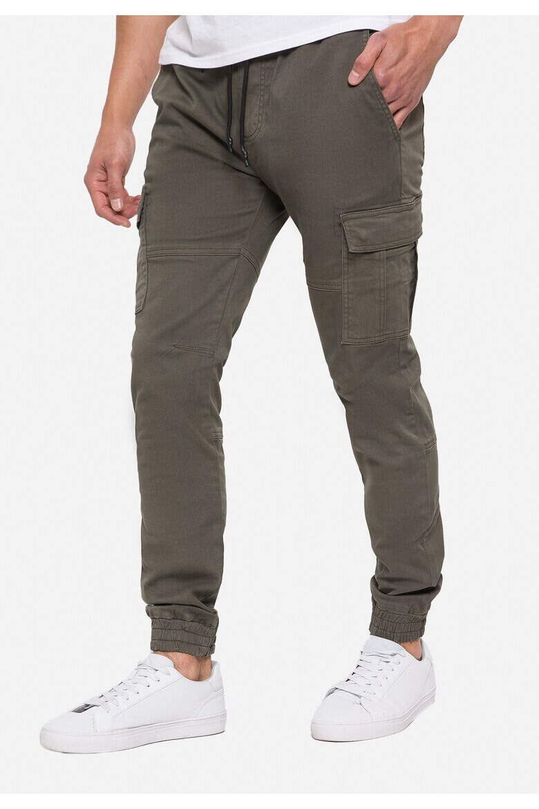 Threadbare Спортен панталон карго Bloomfield 8415 - Pepit.bg