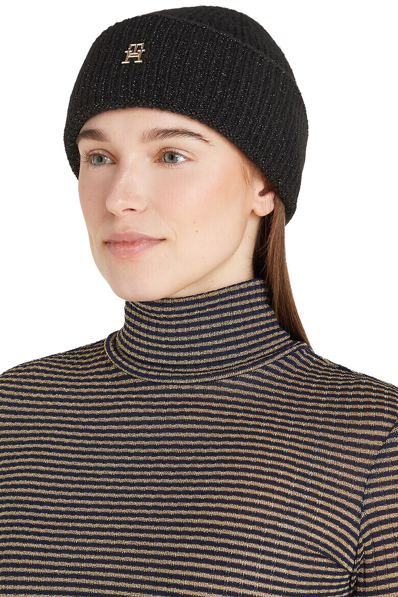Tommy Hilfiger Бляскава шапка с монограм - Pepit.bg