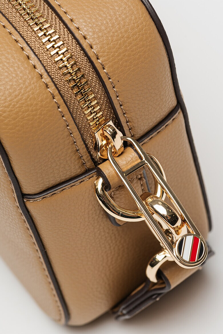 Tommy Hilfiger Чанта през рамо Soft Plaque - Pepit.bg