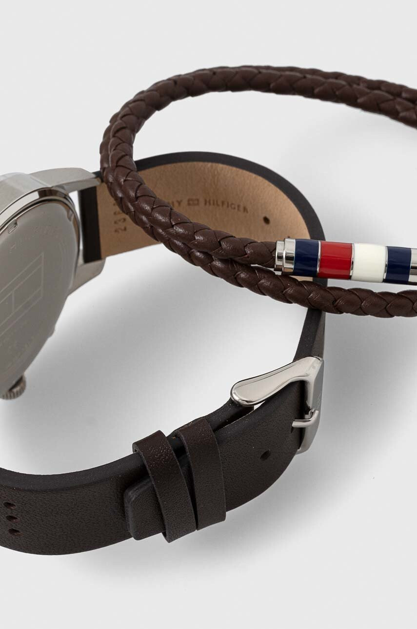 Tommy Hilfiger Часовник и гривна - Pepit.bg