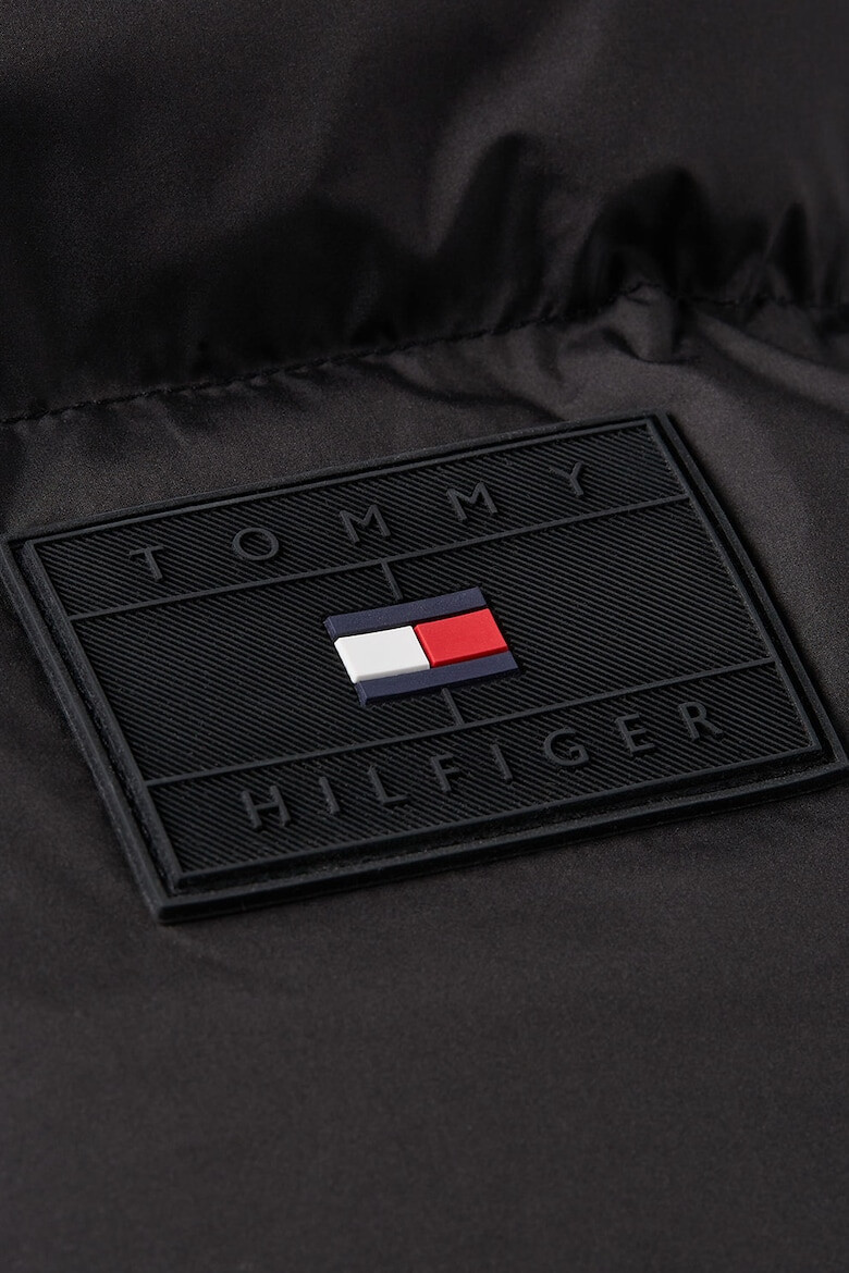 Tommy Hilfiger Капитонирано зимно яке с пухена вата - Pepit.bg