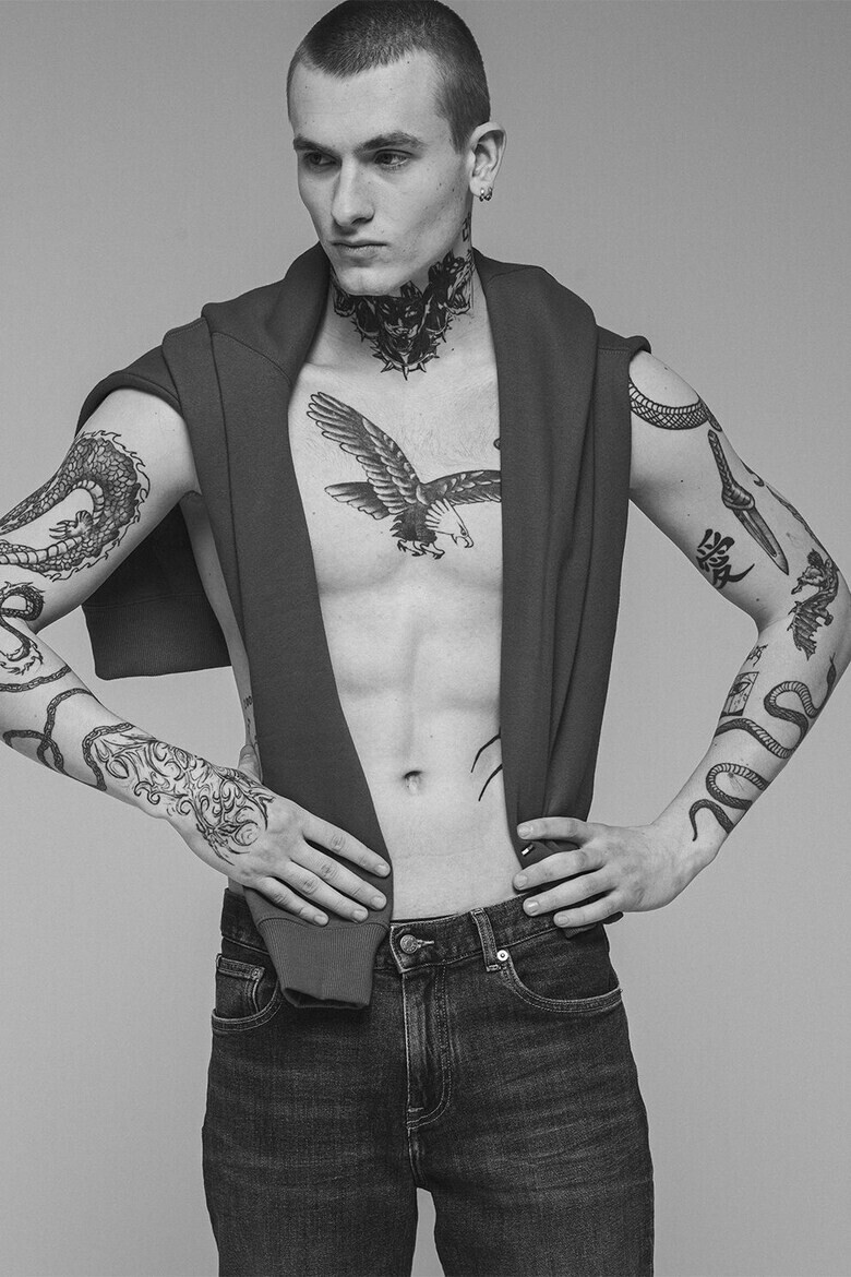 Tommy Hilfiger Худи с джоб кенгуру и лого - Pepit.bg