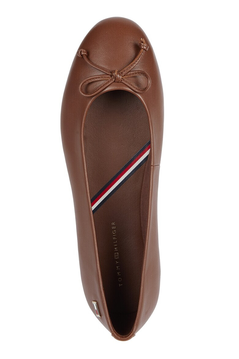 Tommy Hilfiger Кожени чехли с овален връх - Pepit.bg