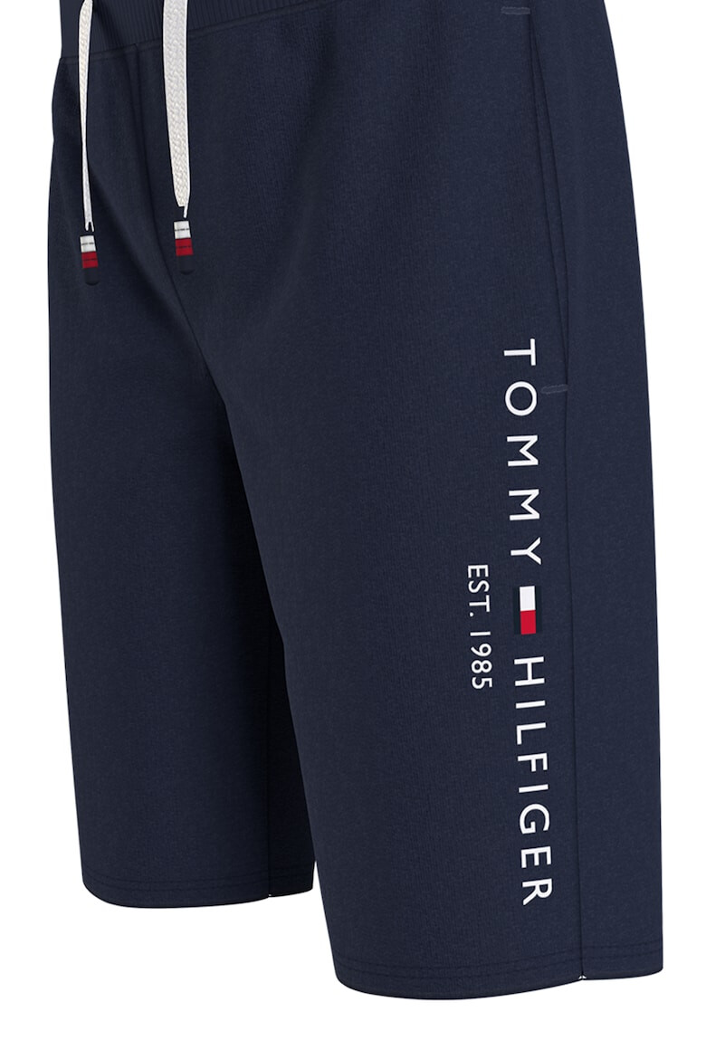 Tommy Hilfiger Къс панталон Essential с органичен памук - Pepit.bg