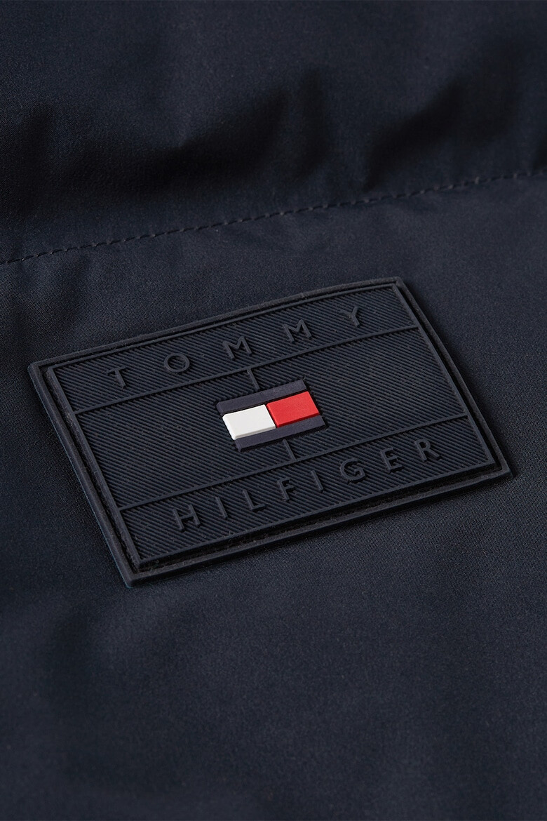 Tommy Hilfiger Пухено зимно яке с пришито лого - Pepit.bg