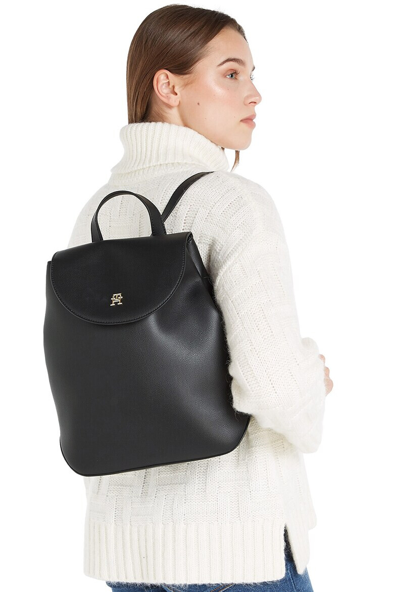 Tommy Hilfiger Раница от еко кожа с капаче - Pepit.bg