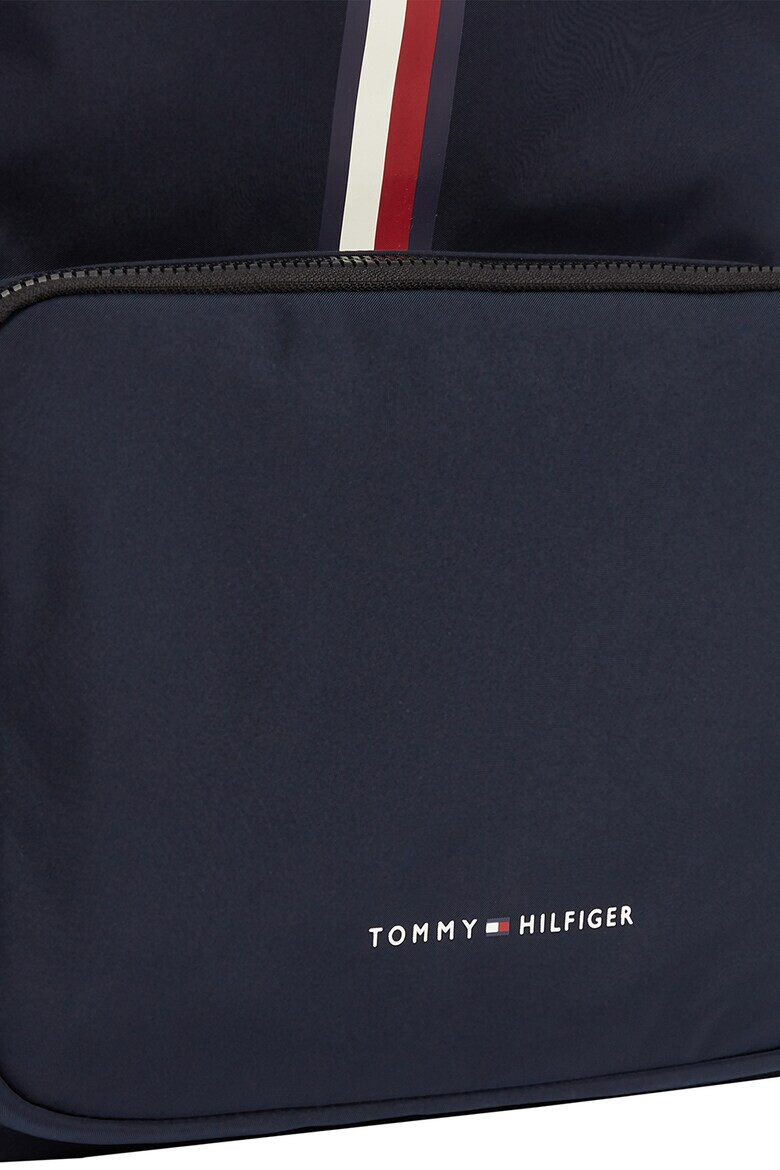 Tommy Hilfiger Раница с лого - 16 л - Pepit.bg