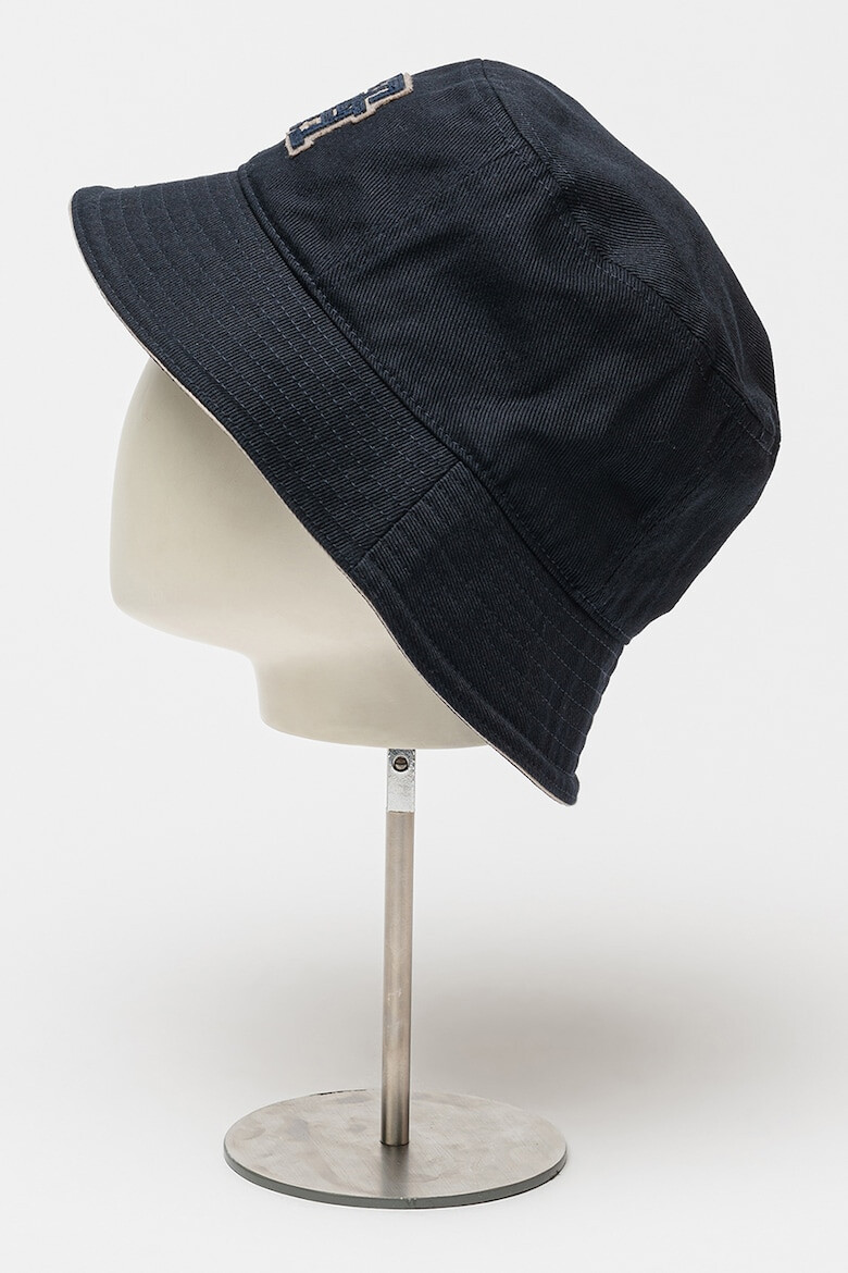 Tommy Hilfiger Шапка с бродирано лого - Pepit.bg