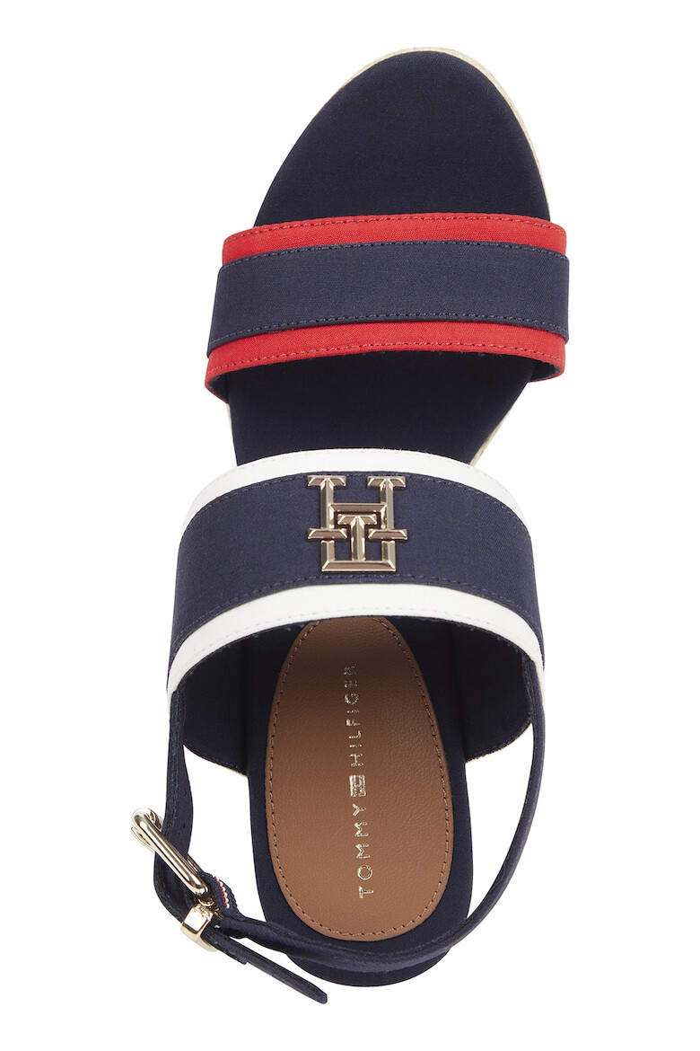 Tommy Hilfiger Скосени сандали с лого - Pepit.bg