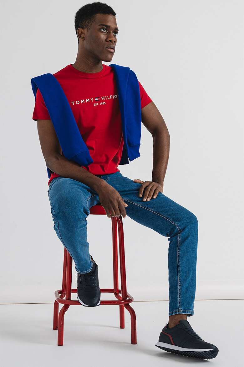 Tommy Hilfiger Слим тениска с овално деколте - Pepit.bg