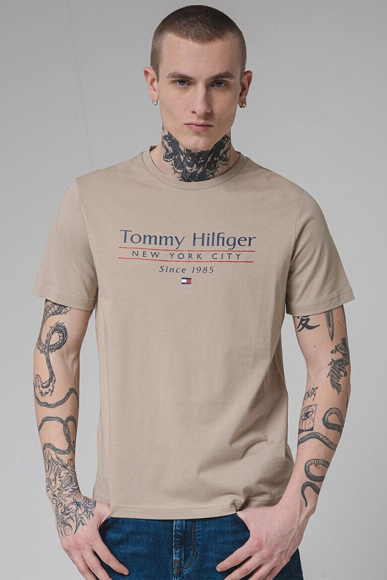 Tommy Hilfiger Тениска с лого - Pepit.bg