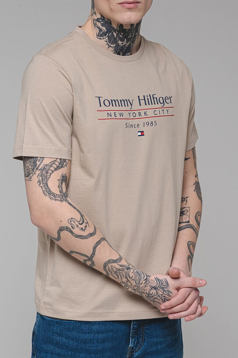Tommy Hilfiger Тениска с лого - Pepit.bg