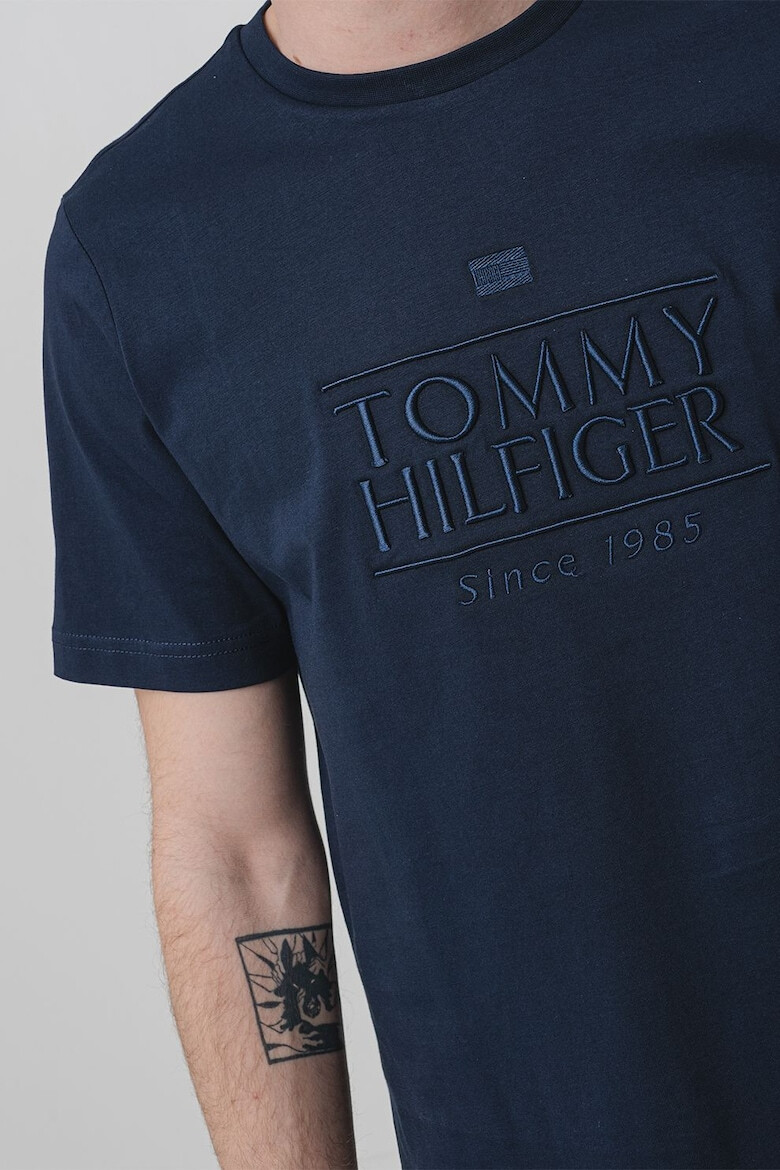 Tommy Hilfiger Тениска с овално деколте - Pepit.bg