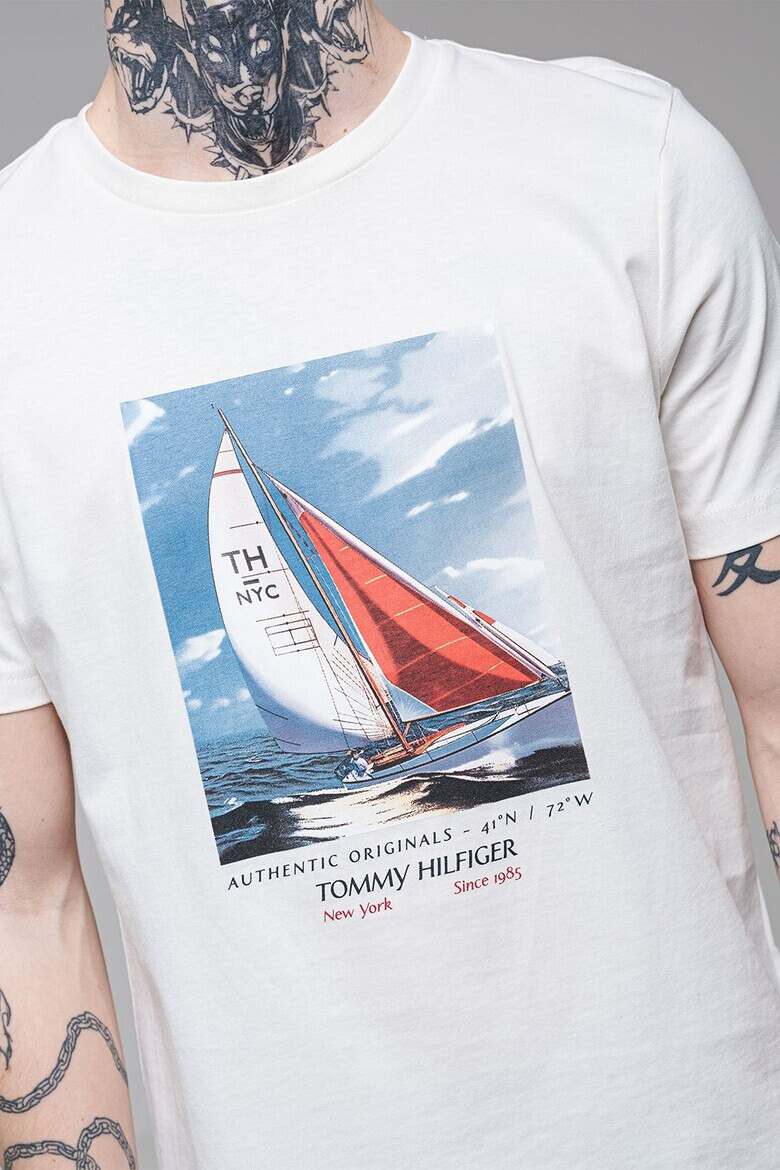 Tommy Hilfiger Тениска с принт - Pepit.bg