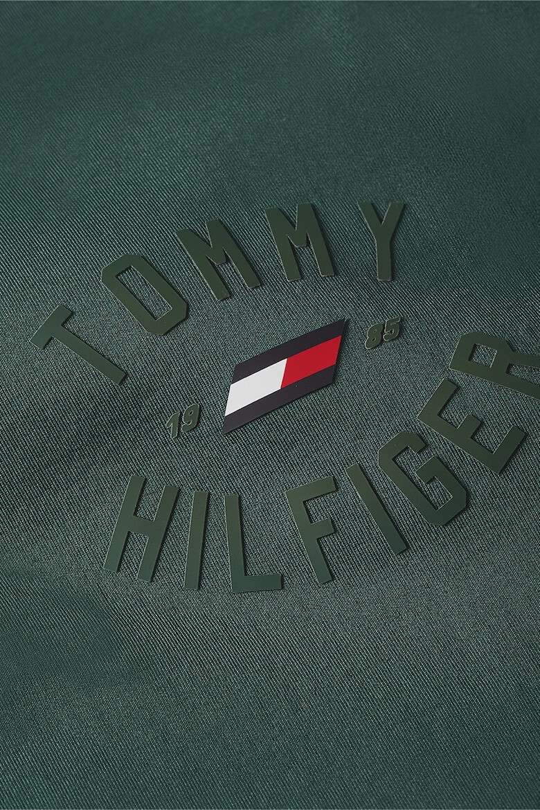 Tommy Hilfiger Влагоотвеждащ суитшърт с овално деколте - Pepit.bg