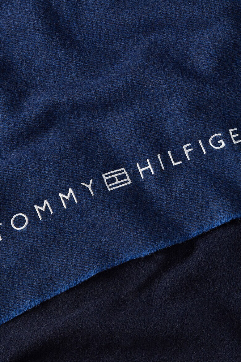 Tommy Hilfiger Вълнен шал с лого - Pepit.bg