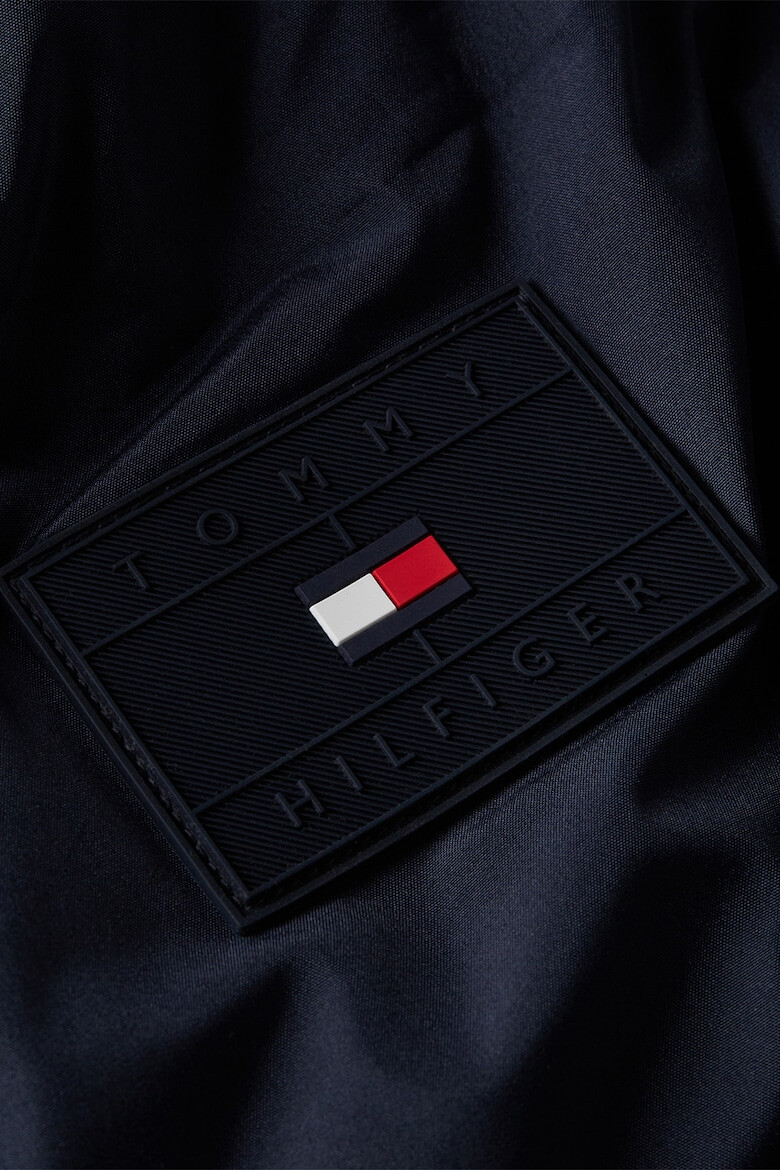 Tommy Hilfiger Зимно яке с лого - Pepit.bg