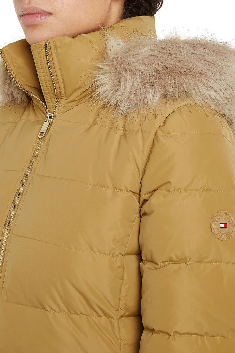 Tommy Hilfiger Зимно яке с вата - Pepit.bg