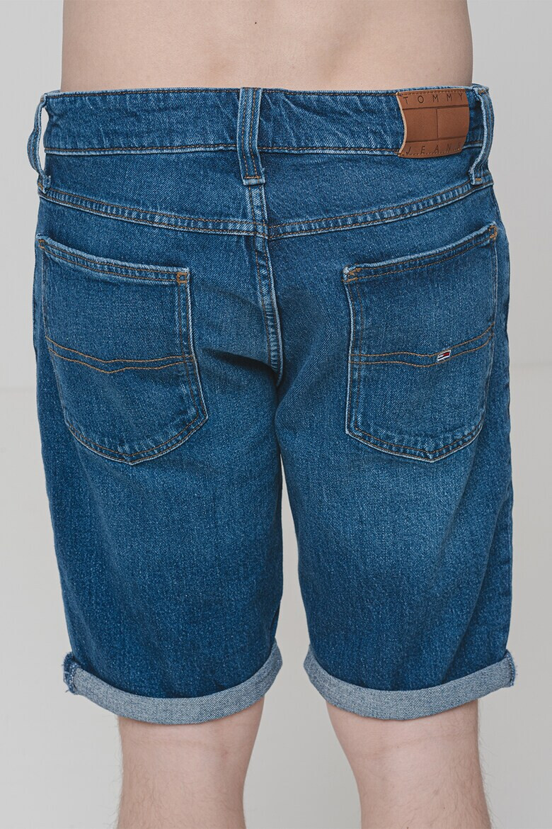 Tommy Jeans Бермуди Ronnie от деним - Pepit.bg