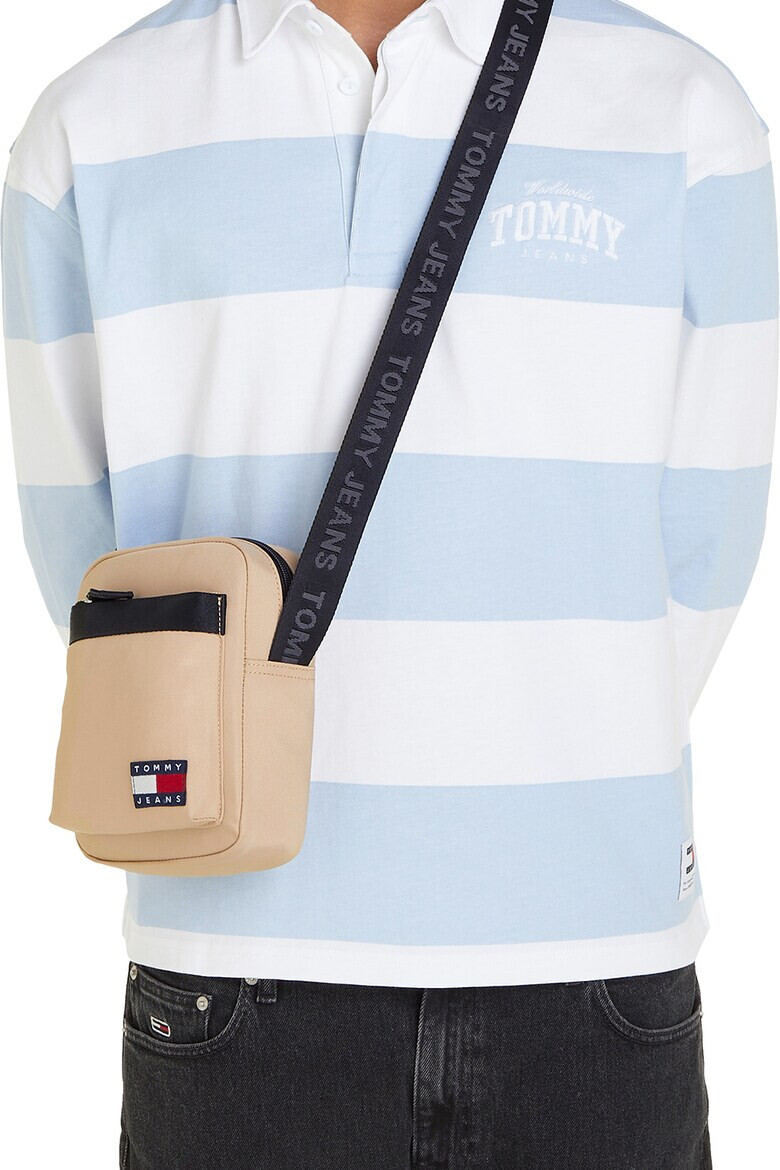 Tommy Jeans Чанта Daily Reporter - Pepit.bg
