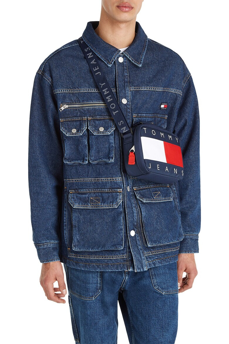 Tommy Jeans Чанта с уголемено лого - Pepit.bg