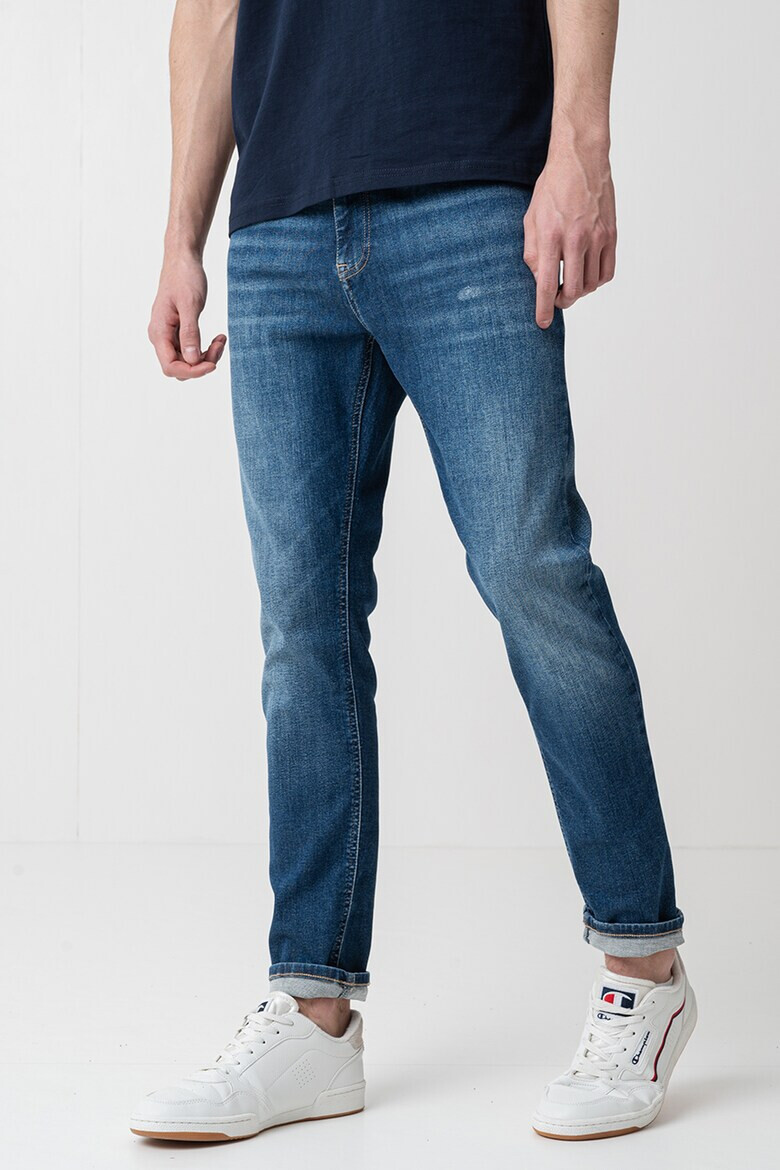 Tommy Jeans Дънки с бродирано лого - Pepit.bg