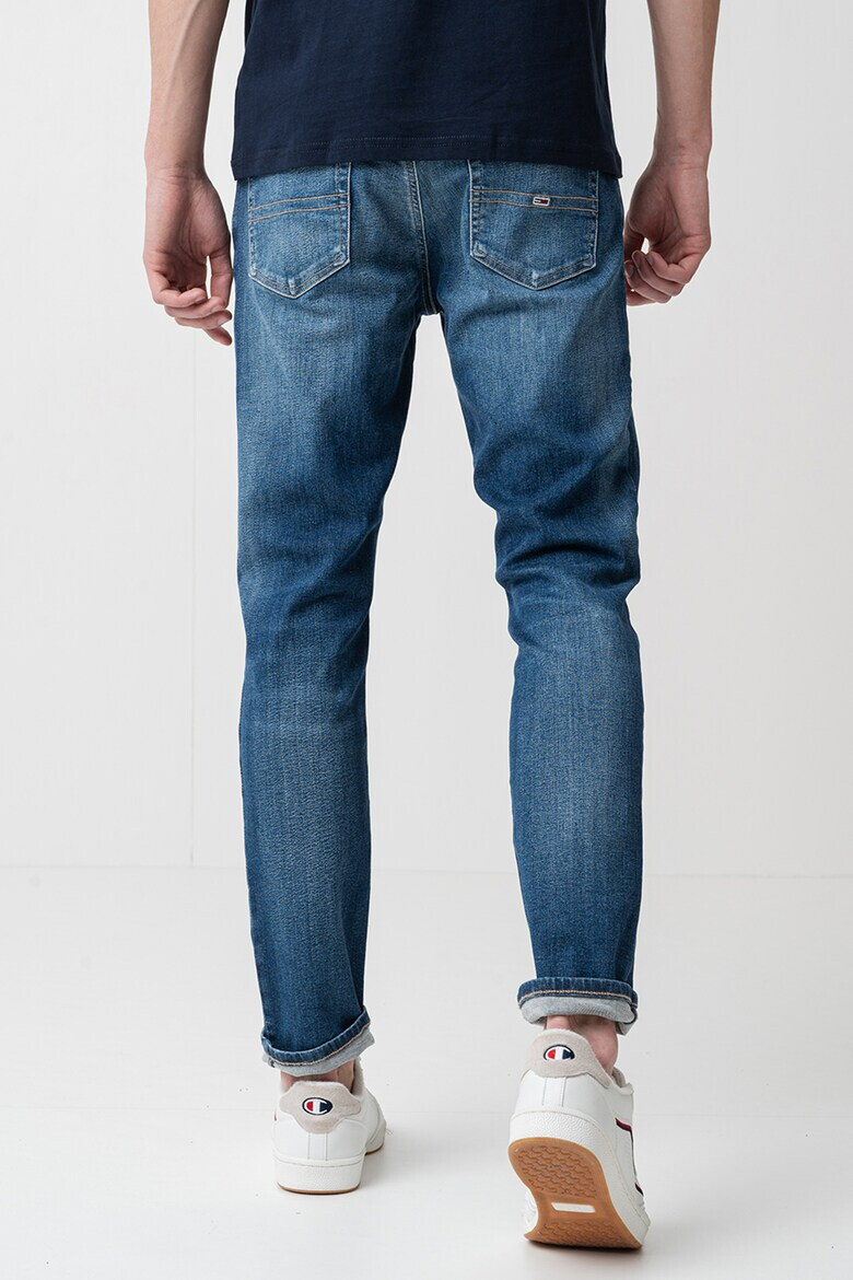 Tommy Jeans Дънки с бродирано лого - Pepit.bg