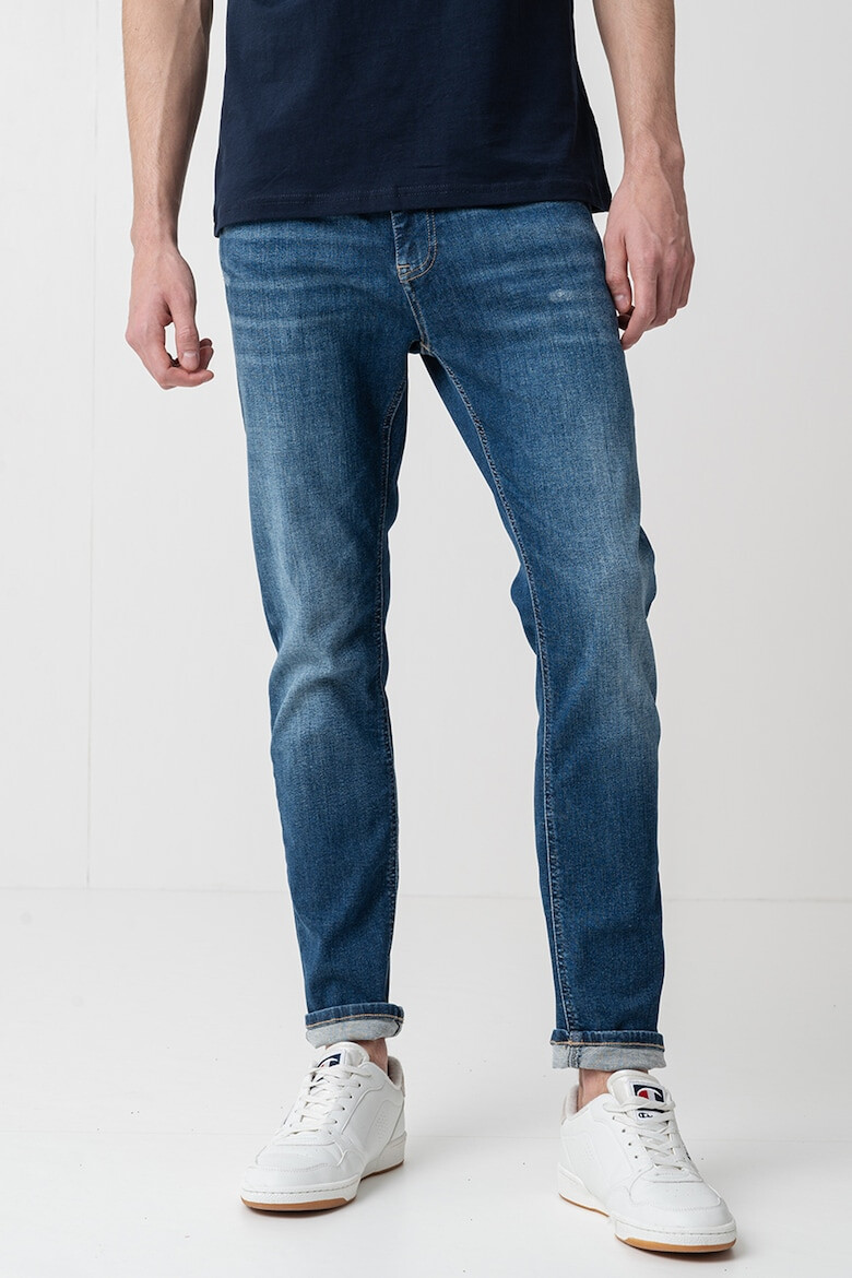 Tommy Jeans Дънки с бродирано лого - Pepit.bg
