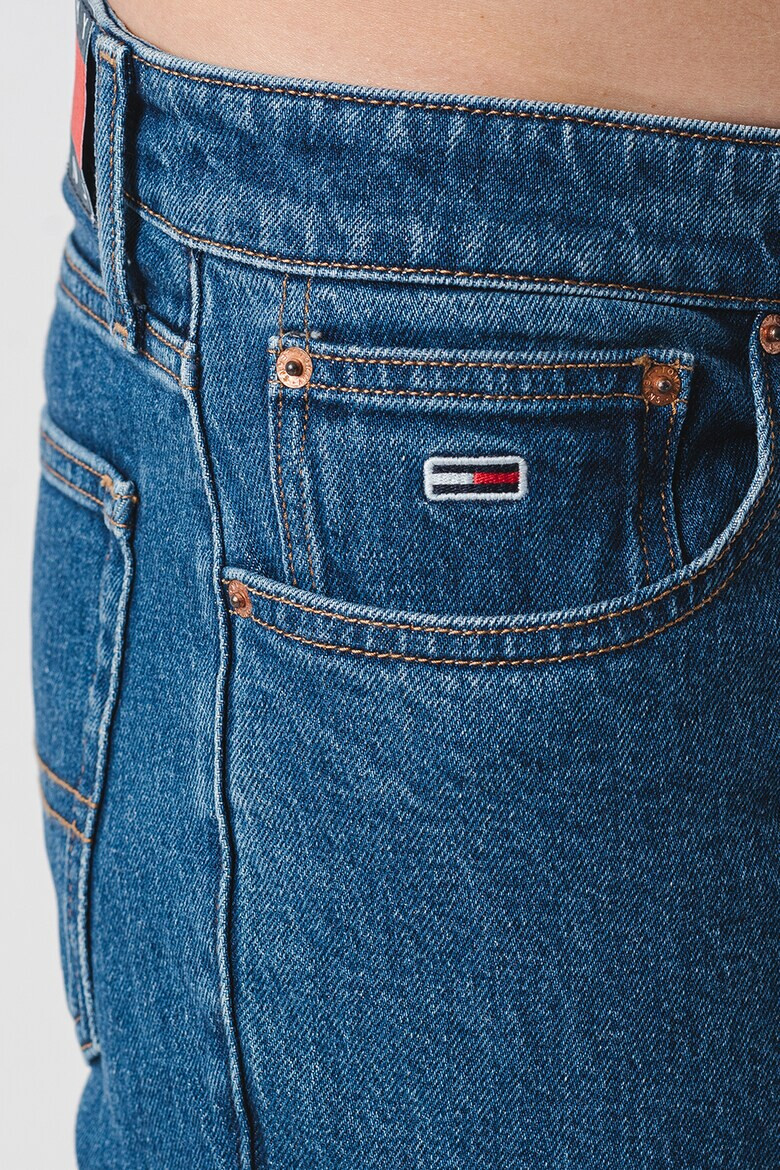 Tommy Jeans Дънки със средна талия - Pepit.bg