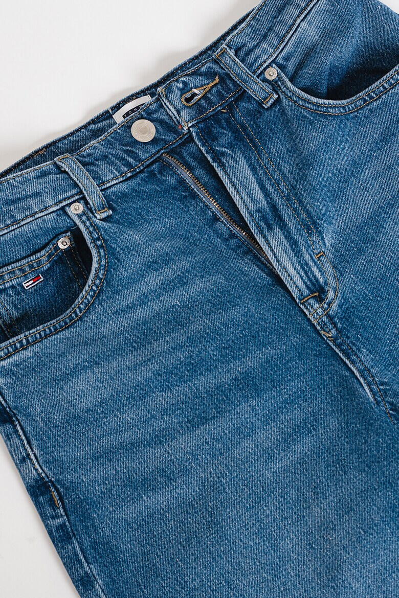 Tommy Jeans Дънки тип Mom с висока талия - Син - Pepit.bg