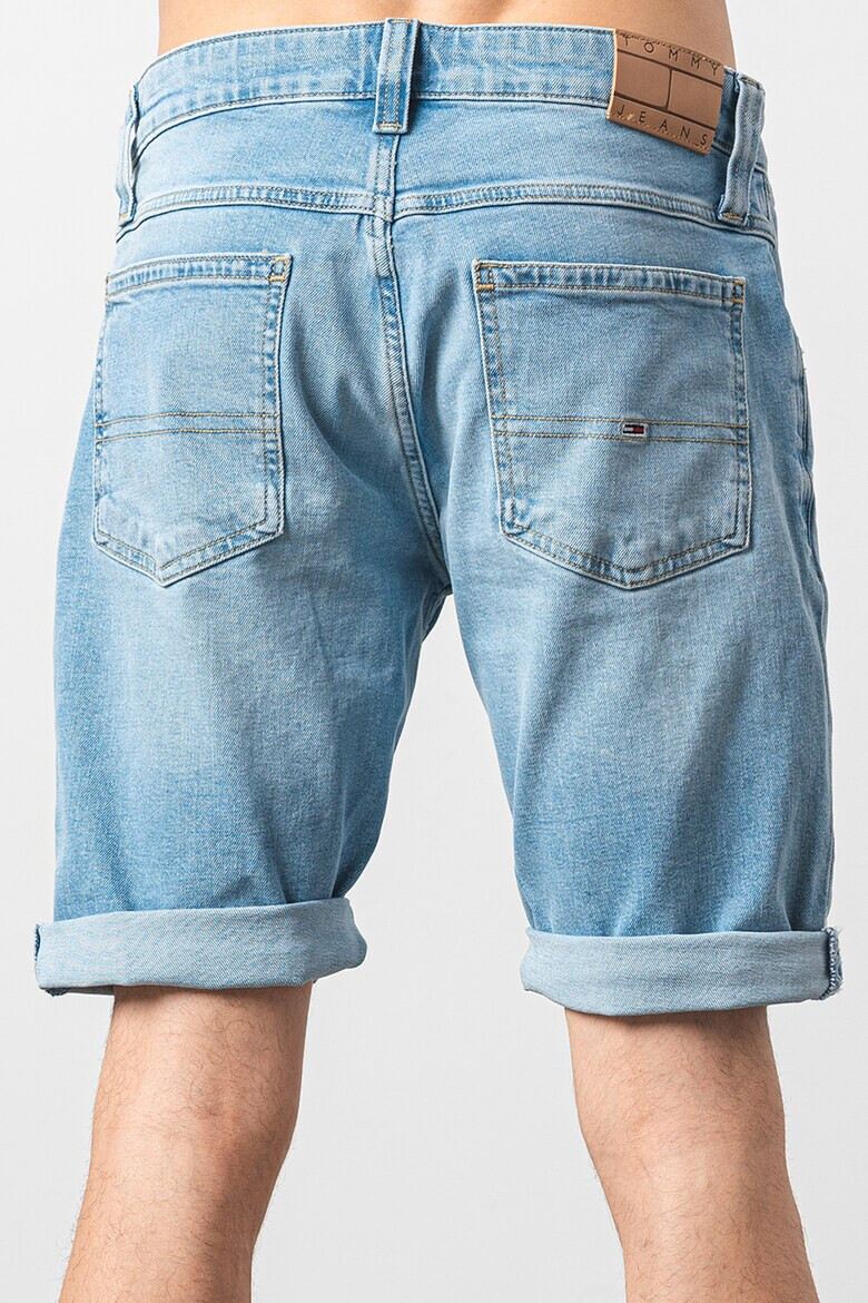Tommy Jeans Дънков къс панталон Ronnie - Pepit.bg