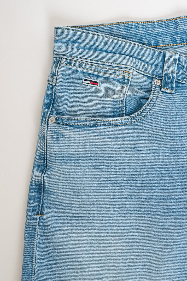 Tommy Jeans Дънков къс панталон Ronnie - Pepit.bg