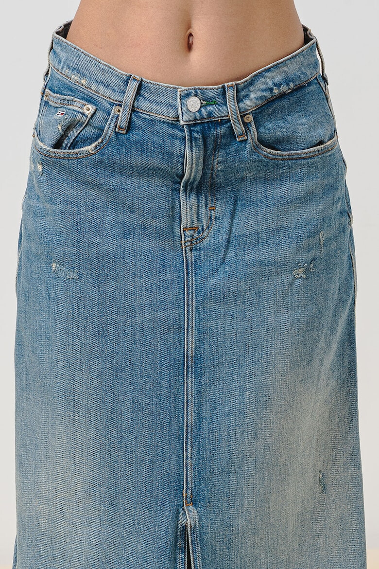 Tommy Jeans Дънкова пола с шлиц отпред - Pepit.bg