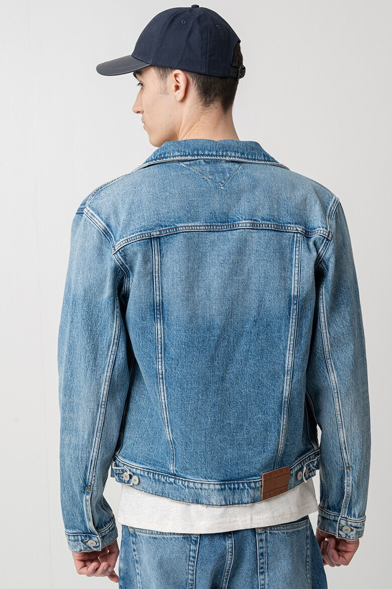 Tommy Jeans Дънково яке с джобове с капаче - Pepit.bg