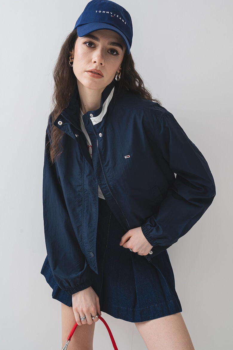 Tommy Jeans Яке бомбър с лого на яката - Pepit.bg