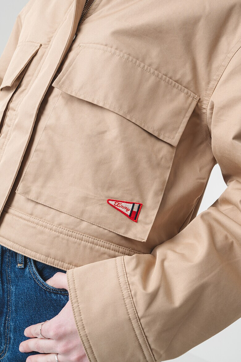 Tommy Jeans Яке с джобове с капаче - Pepit.bg