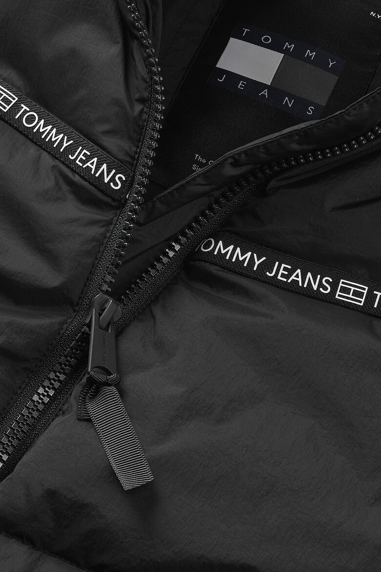 Tommy Jeans Капитонирано зимно яке с лого - Pepit.bg