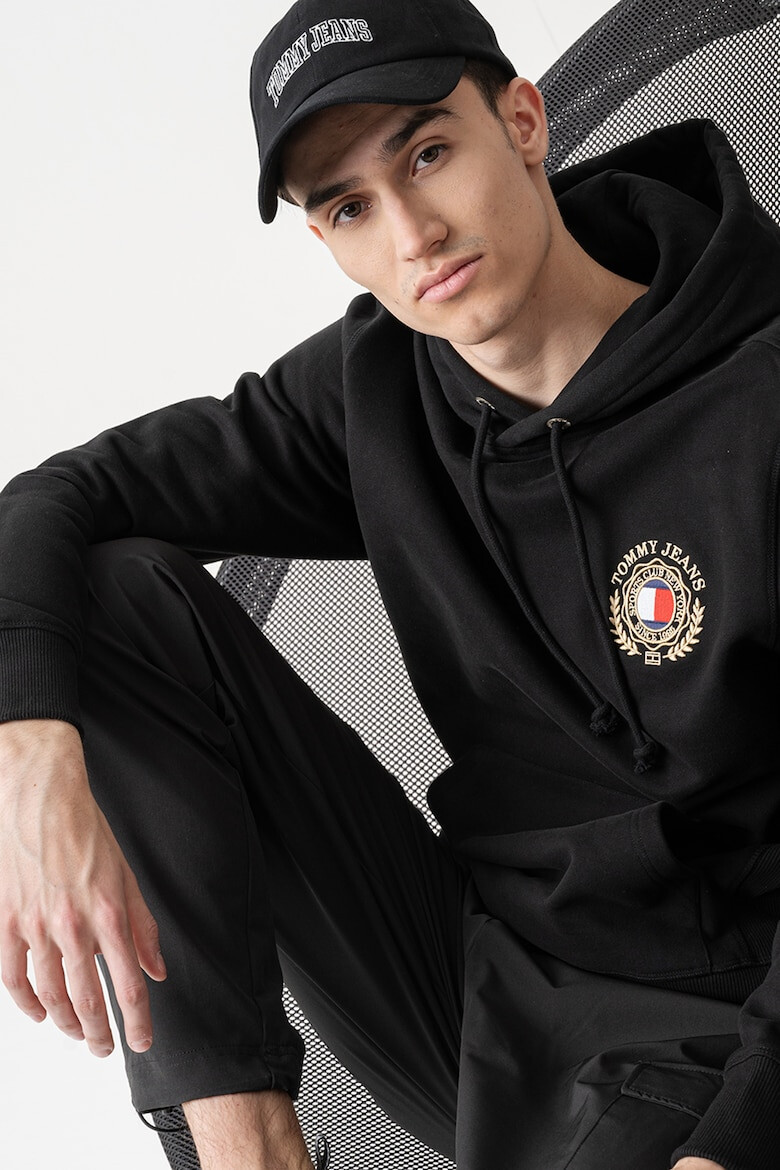 Tommy Jeans Худи с джоб на гърдите - Pepit.bg