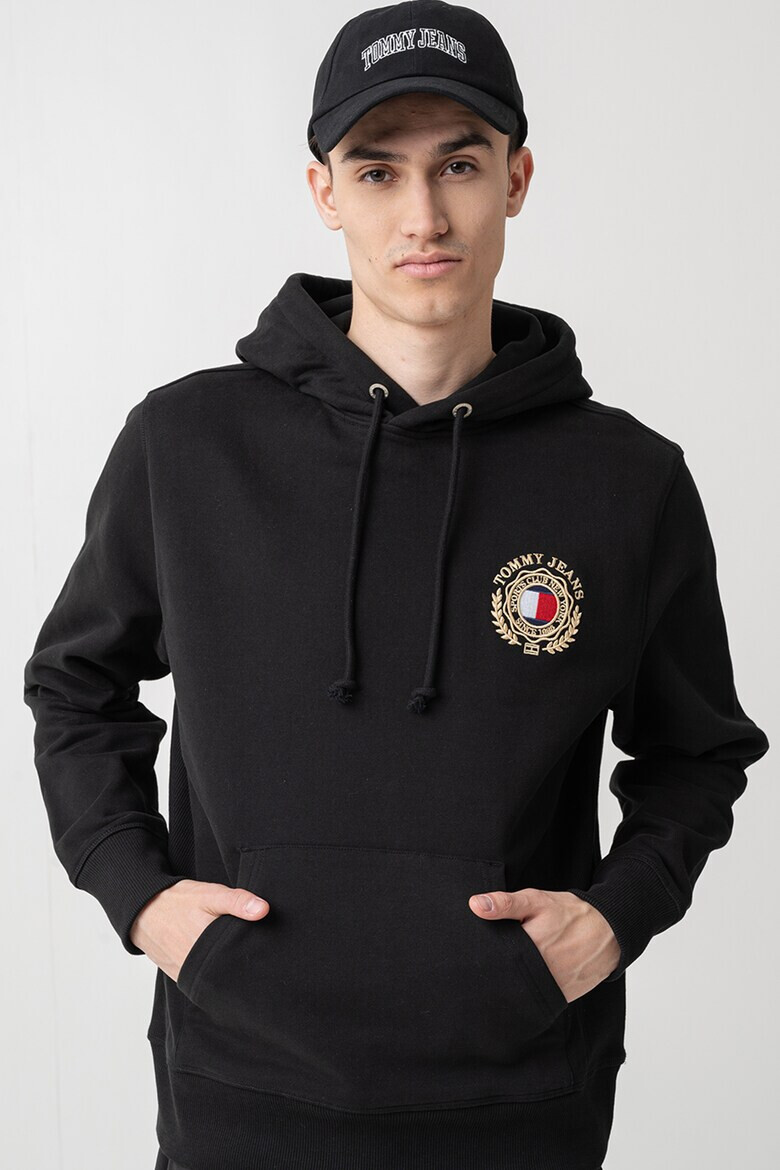 Tommy Jeans Худи с джоб на гърдите - Pepit.bg