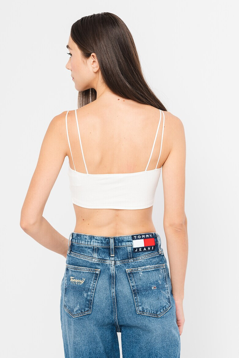 Tommy Jeans Къс рипсен топ с лого - Pepit.bg