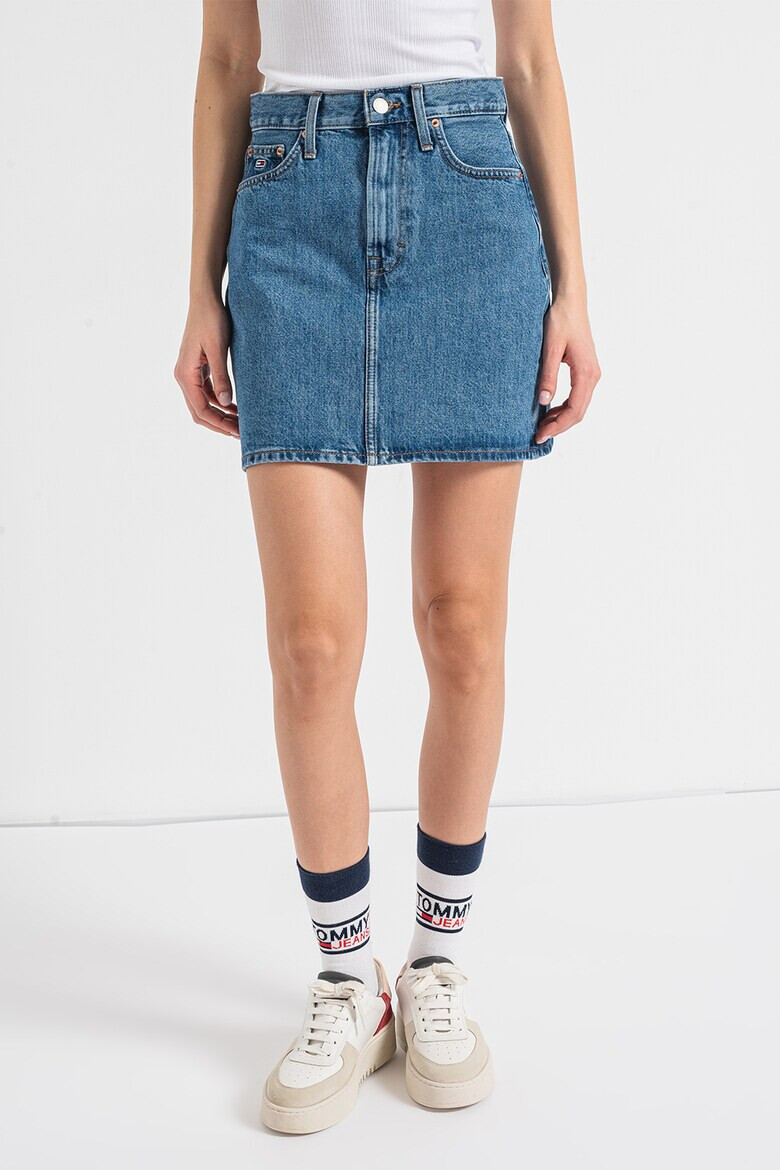 Tommy Jeans Къса дънкова пола Mom - Pepit.bg