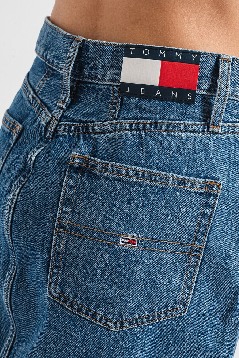 Tommy Jeans Къса дънкова пола Mom - Pepit.bg