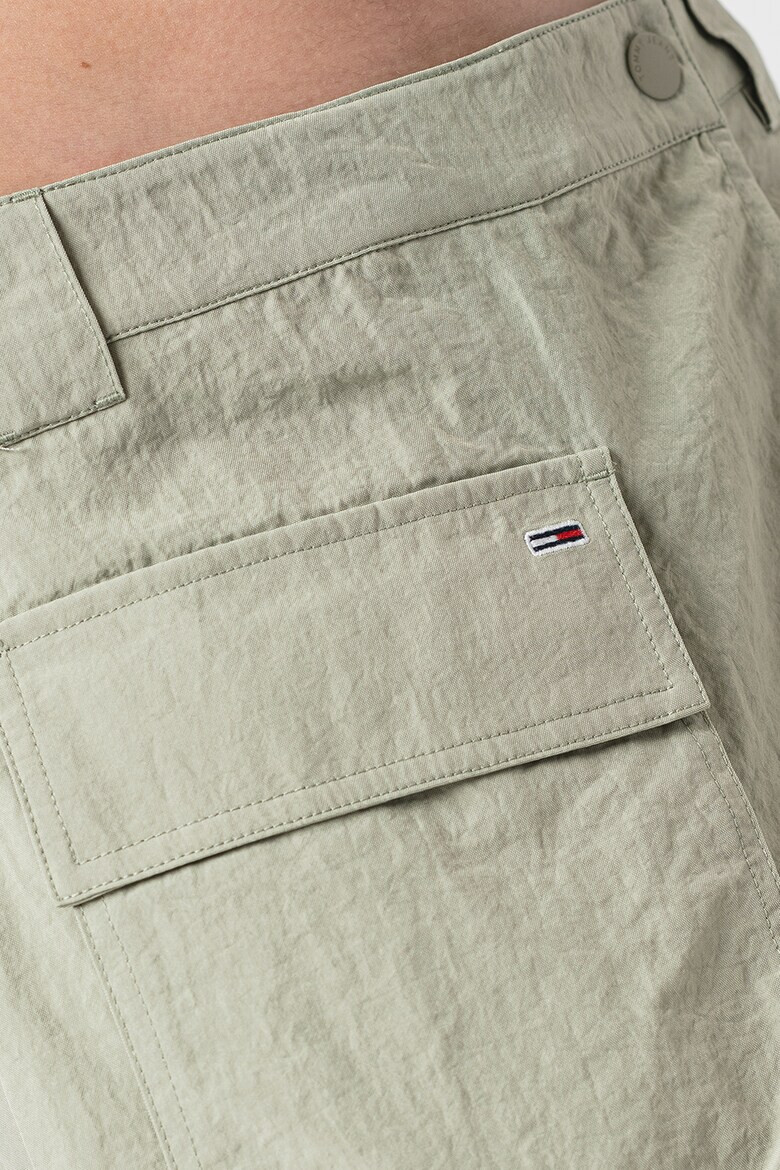 Tommy Jeans Къса карго пола-панталон - Pepit.bg