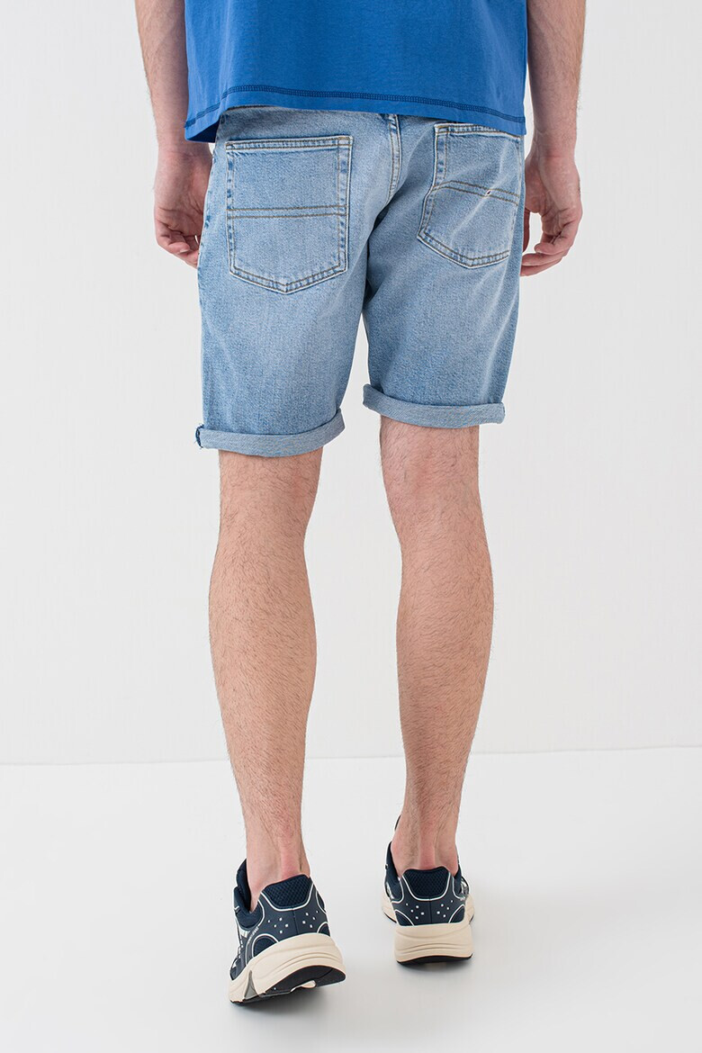 Tommy Jeans Къси дънки с бродирано лого - Pepit.bg