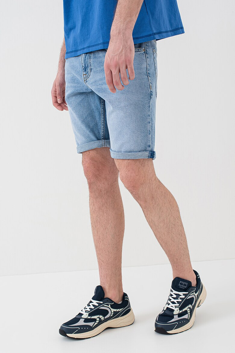 Tommy Jeans Къси дънки с бродирано лого - Pepit.bg