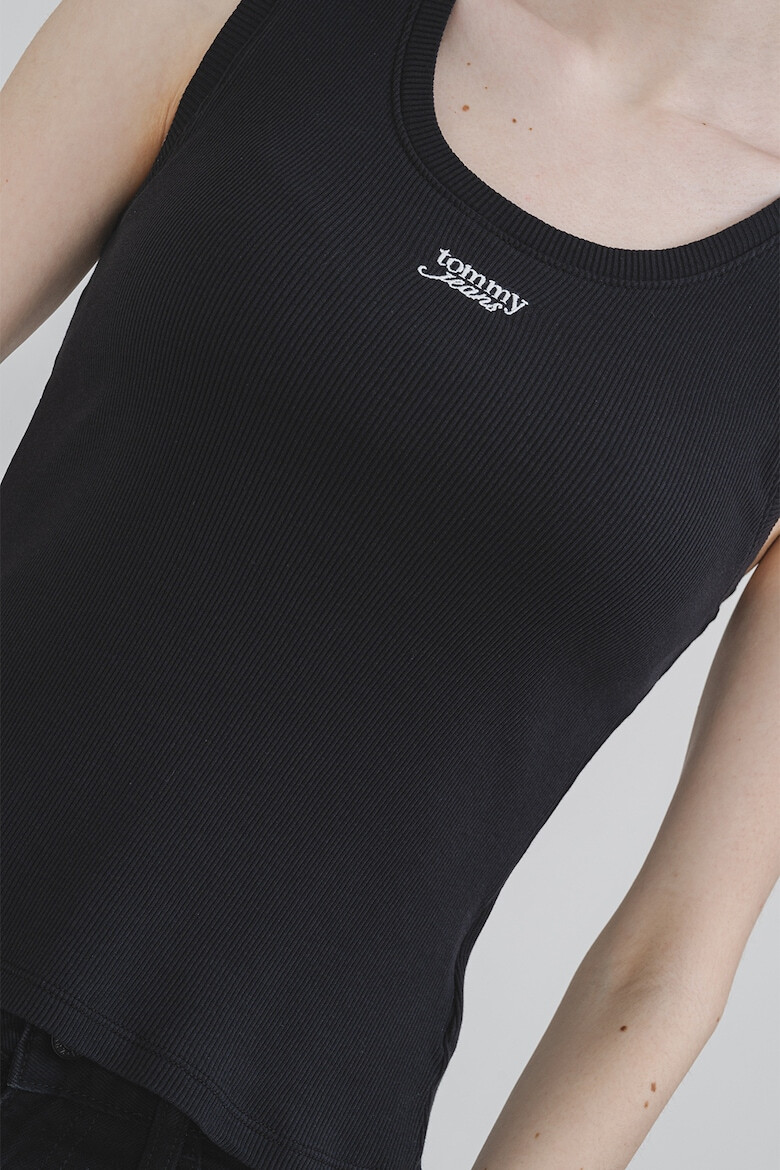Tommy Jeans Слим топ с лого - Pepit.bg