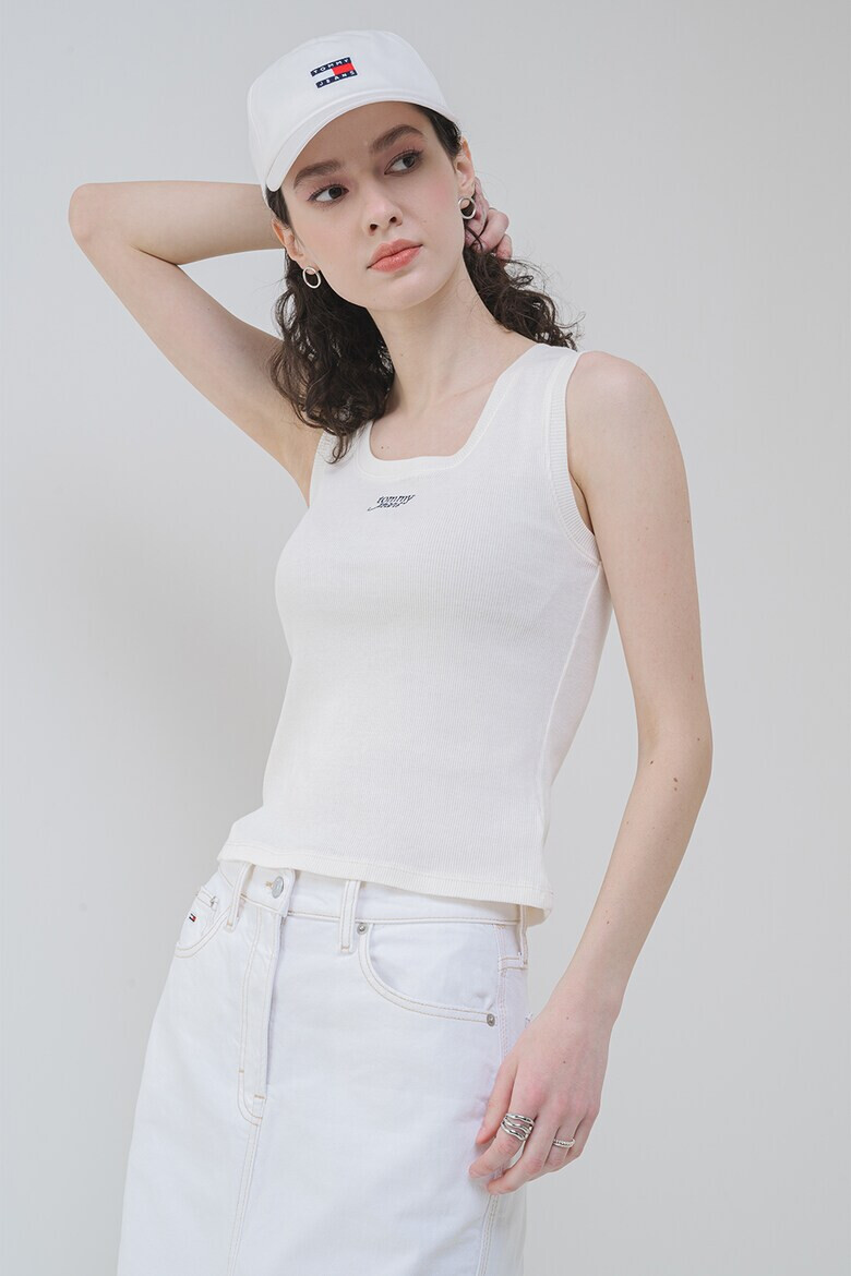 Tommy Jeans Слим топ с лого - Pepit.bg