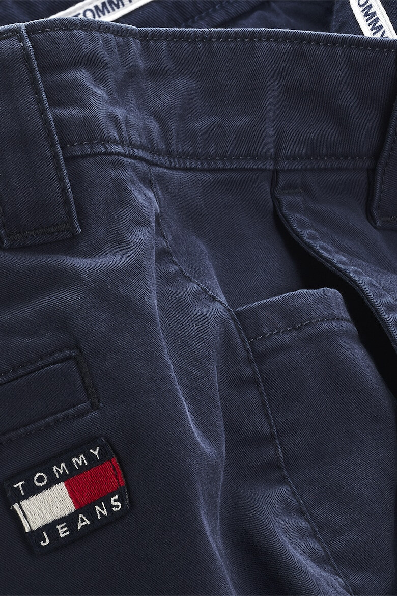 Tommy Jeans Панталон Scanton тип чино - Pepit.bg