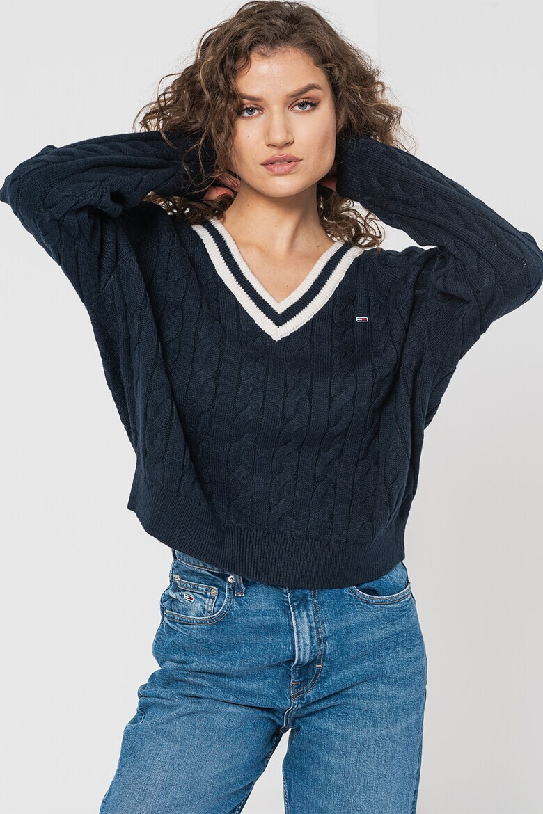 Tommy Jeans Плетен пуловер с шпиц - Pepit.bg